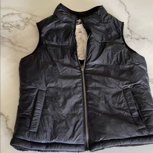 Women's Black Puffer Vest
